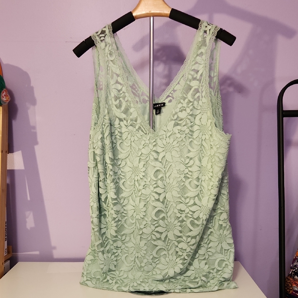 Torrid Green Lace V-Neck Tank Top